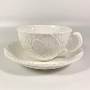 Coalport Countryware Bone China Teacup/Saucer White Embossed Cabbage Leaf